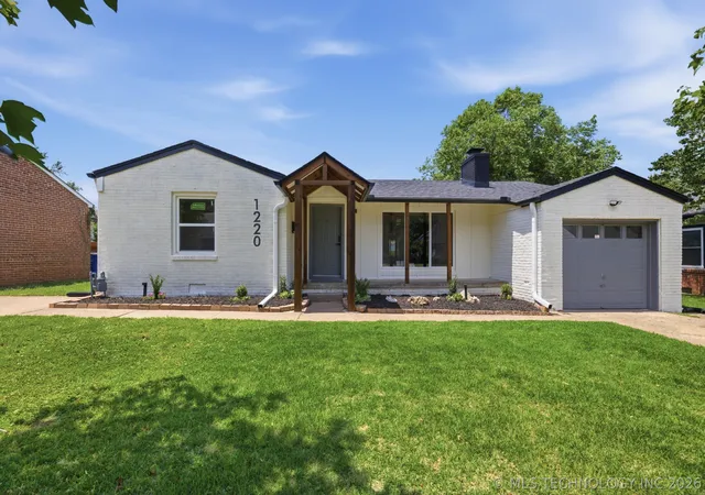 Photo 1 of Sale Pending at 1220 S Delaware Pl, Tulsa, OK 74104 | MLS# 2619817 | Listing updated on 2026-09-04