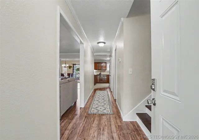 Photo 2 of Sale Pending at 4012 S Narcissus Ave, Broken Arrow, OK 74011 | MLS# 2619931 | Listing updated on 2026-08-29