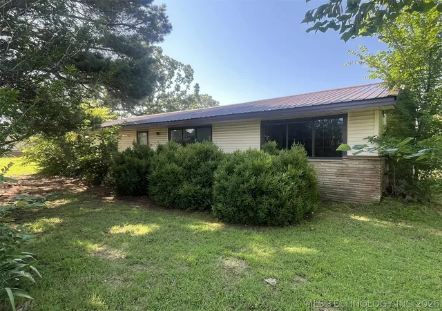 Photo 3 of Single family home for sale at 10650 W Highway 9, Stigler, OK 74462 | MLS# 2620992 | Listing updated on 2026-09-04