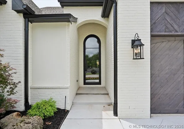 Photo 3 of Single family home for sale at 1226 E 30th Street, Tulsa, OK 74114 | MLS# 2618669 | Listing updated on 2026-10-05