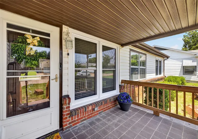 Photo 3 of Single family home for sale at 5813 E 20th Street, Tulsa, OK 74112 | MLS# 2621013 | Listing updated on 2026-10-05