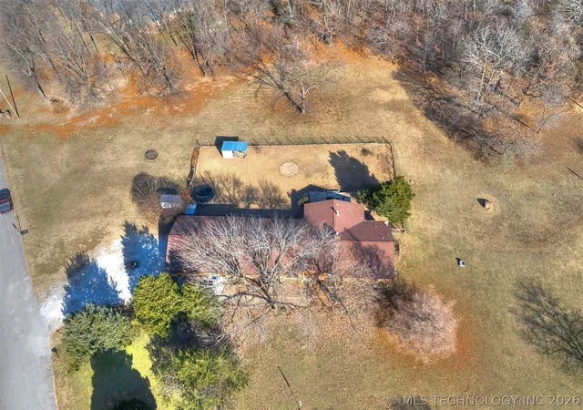 Photo 2 of Single family home for sale at 26 Lakeview Dr, Sand Springs, OK 74063 | MLS# 2620939 | Listing updated on 2026-09-14