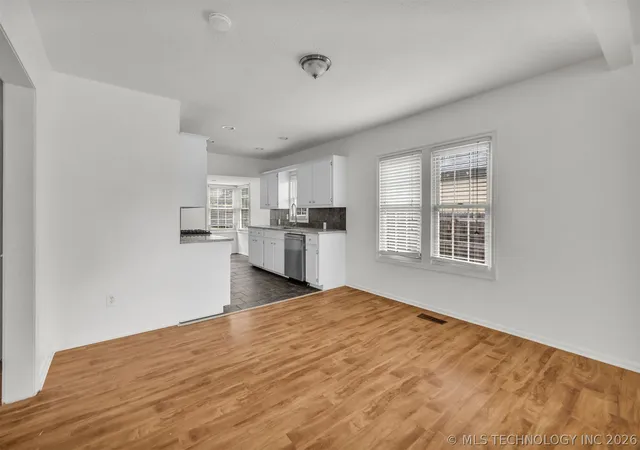 Photo 4 of Single family home for sale at 1332 S Knoxville Ave, Tulsa, OK 74112 | MLS# 2621010 | Listing updated on 2026-08-31