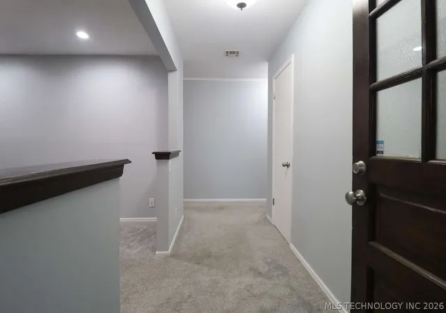 Photo 4 of Single family home for sale at 9527 E 34th Street, Tulsa, OK 74145 | MLS# 2620985 | Listing updated on 2026-08-31