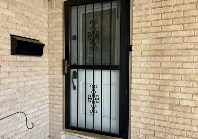 Photo 3 of Single family home for sale at 661 12th Avenue Nw, Ardmore, OK 73401 | MLS# 2620933 | Listing updated on 2026-09-07
