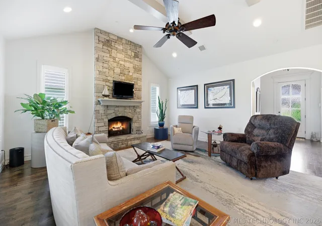 Photo 4 of Sale Pending at 1101 W 84th Street, Tulsa, OK 74132 | MLS# 2621438 | Listing updated on 2026-09-06