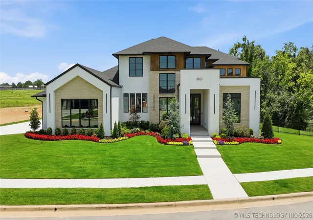 Photo 3 of Mansion for sale at 8801 E Elgin St, Broken Arrow, OK 74014 | MLS# 2621371 | Listing updated on 2026-10-06