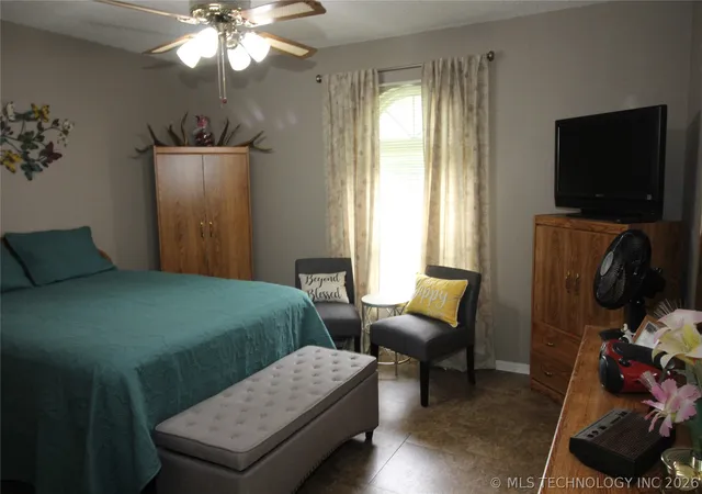 Photo 3 of Sale Pending at 2042 W Toledo St, Broken Arrow, OK 74012 | MLS# 2621204 | Listing updated on 2026-09-02