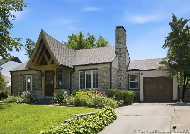 Photo 3 of Single family home for sale at 2612 E 17th Place, Tulsa, OK 74104 | MLS# 2621730 | Listing updated on 2026-09-14