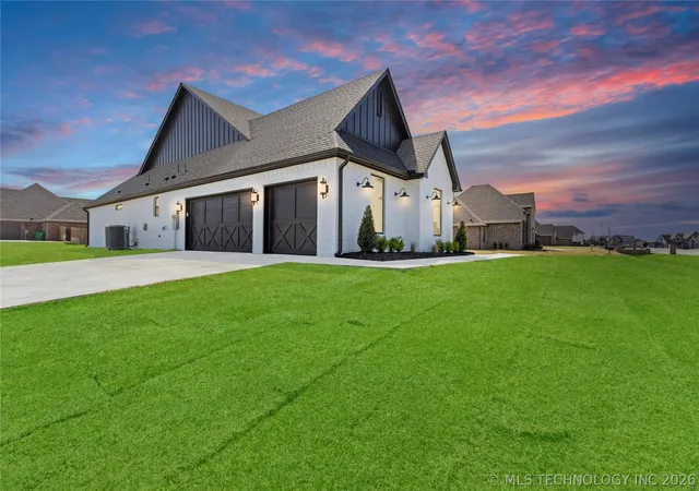 Photo 2 of Single family home for sale at 4724 E 177th Place, Bixby, OK 74008 | MLS# 2621693 | Listing updated on 2026-09-11