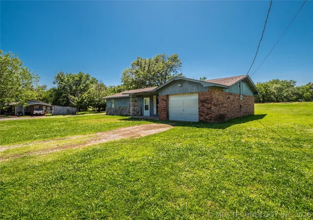 Photo 3 of Sale Pending at 708 S 6th Street, Hartshorne, OK 74547 | MLS# 2621808 | Listing updated on 2026-09-04