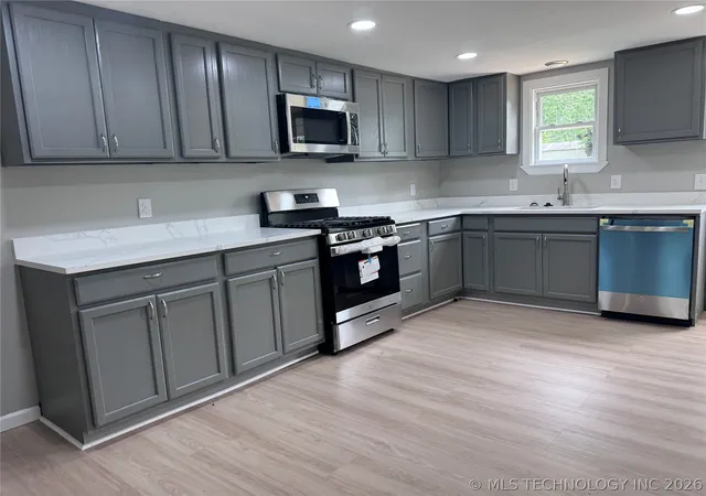 Photo 3 of Single family home for sale at 149 S 7th Street, Porter, OK 74454 | MLS# 2621496 | Listing updated on 2026-10-04