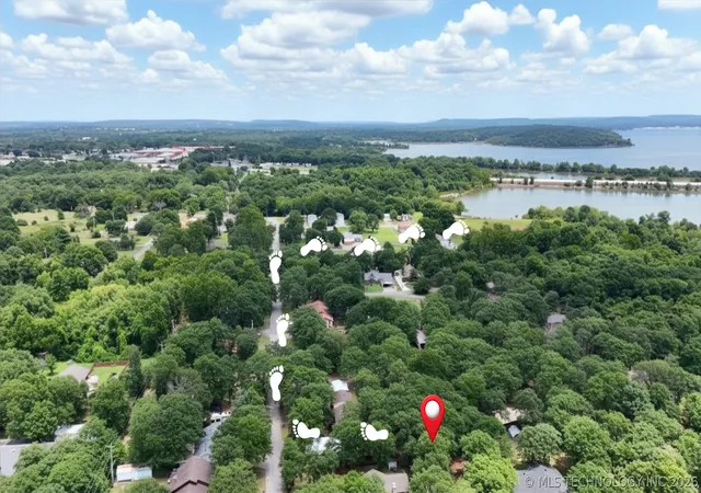 Photo 2 of Single family home for sale at 114581 Castaway Ct, Eufaula, OK 74432 | MLS# 2621582 | Listing updated on 2026-08-30