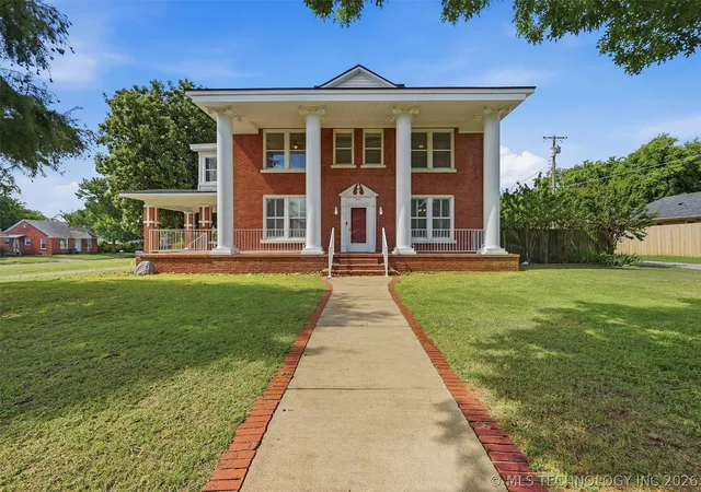 Photo 1 of Sale Pending at 809 W Elm St, Durant, OK 74701 | MLS# 2621991 | Listing updated on 2026-09-09