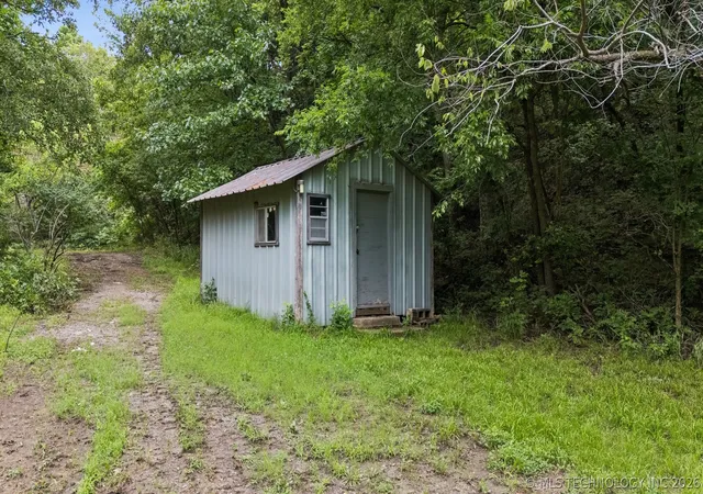 Photo 4 of Sale Pending at 14261 E 425 Road, Claremore, OK 74017 | MLS# 2619876 | Listing updated on 2026-09-13