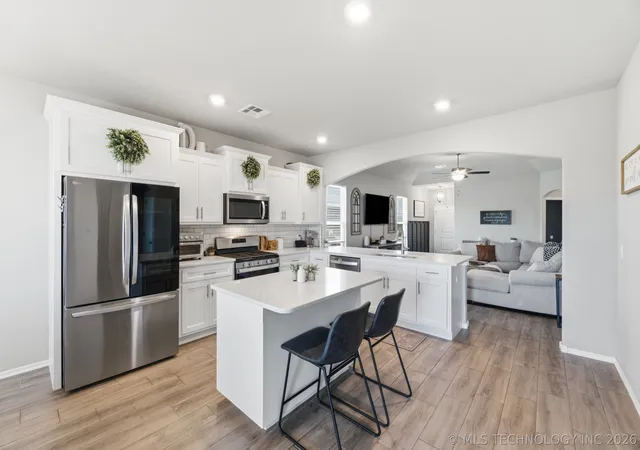 Photo 3 of Single family home for sale at 5310 S Andros Ave, Sand Springs, OK 74063 | MLS# 2622026 | Listing updated on 2026-09-19