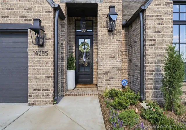Photo 5 of Single family home for sale at 14285 S Delaware Pl, Bixby, OK 74008 | MLS# 2622156 | Listing updated on 2026-08-30