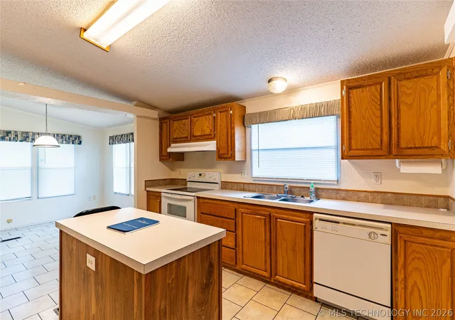 Photo 4 of Manufactured home for sale at 718 Malley Ave, Depew, OK 74028 | MLS# 2622056 | Listing updated on 2026-09-04