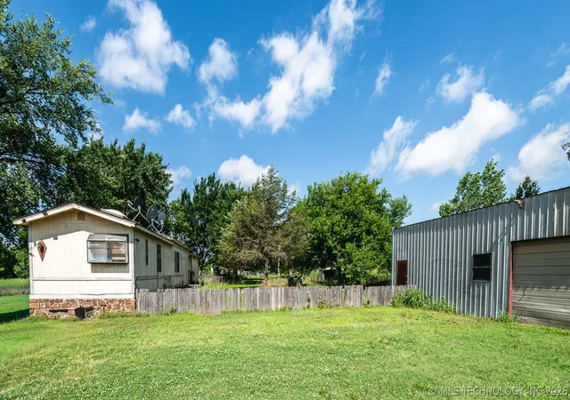 Photo 3 of Sale Pending at 15615 Buchanan Rd, Mounds, OK 74047 | MLS# 2622380 | Listing updated on 2026-09-03