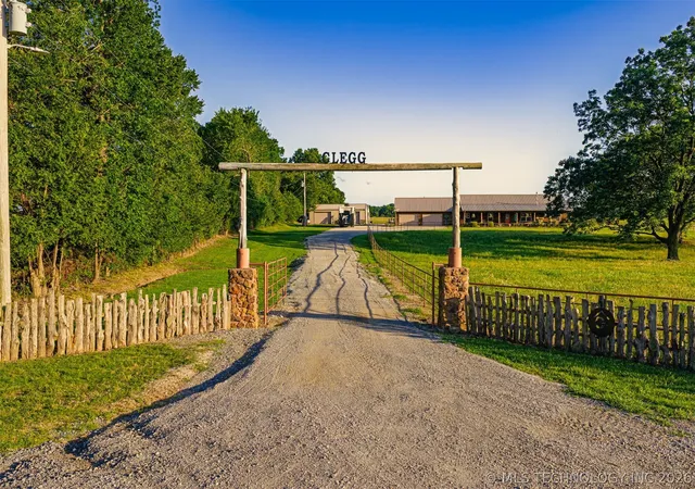 Photo 4 of Sale Pending at 25508 E 740 Road, Wagoner, OK 74467 | MLS# 2622254 | Listing updated on 2026-09-02