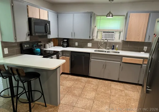 Photo 3 of Single family home for sale at 23926 E 135th Street S, Coweta, OK 74429 | MLS# 2622401 | Listing updated on 2026-09-08