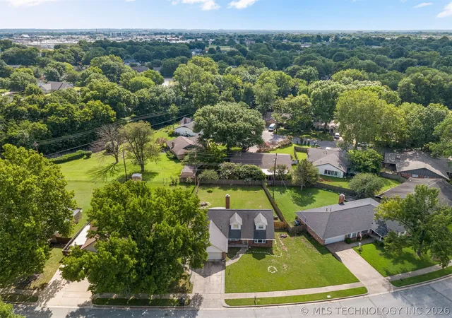 Photo 3 of Single family home for sale at 7341 S 70th Eastavenue, Tulsa, OK 74133 | MLS# 2622191 | Listing updated on 2026-08-31
