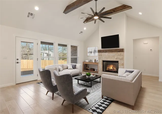 Photo 3 of Sale Pending at 25 E 32nd Street, Sand Springs, OK 74063 | MLS# 2621641 | Listing updated on 2026-09-08
