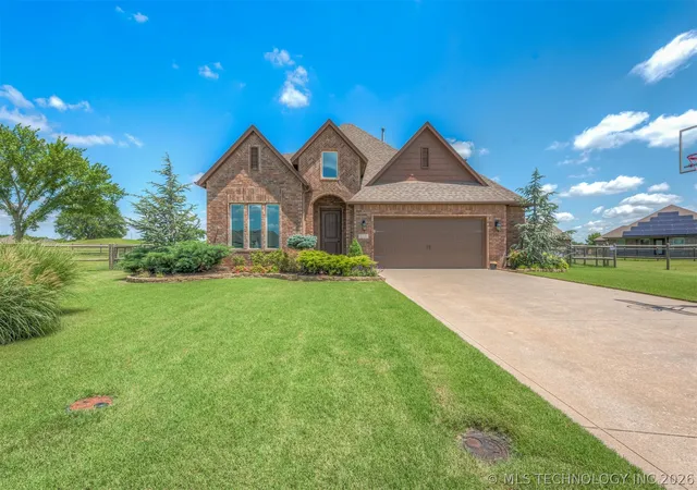 Photo 1 of Single family home for sale at 11351 S 281st Eastplace, Coweta, OK 74429 | MLS# 2622349 | Listing updated on 2026-09-07