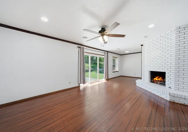 Photo 2 of Single family home for sale at 6270 S 31st Westavenue, Tulsa, OK 74132 | MLS# 2622210 | Listing updated on 2026-09-13