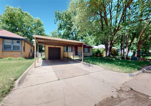 Photo 4 of Single family home for sale at 1535 E 54th Street, Tulsa, OK 74105 | MLS# 2621152 | Listing updated on 2026-09-14
