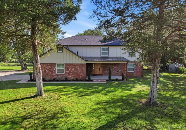 Photo 1 of Single family home for sale at 18015 E 95th Street, Owasso, OK 74055 | MLS# 2622659 | Listing updated on 2026-09-23