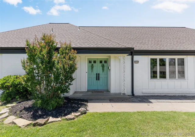 Photo 1 of Single family home for sale at 3919 E 60th Street, Tulsa, OK 74135 | MLS# 2622618 | Listing updated on 2026-09-10