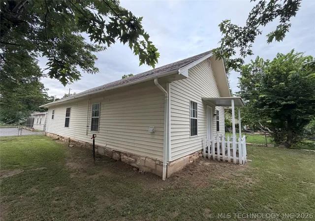 Photo 2 of Sale Pending at 1902 Sallie St, Muskogee, OK 74403 | MLS# 2622449 | Listing updated on 2026-08-31