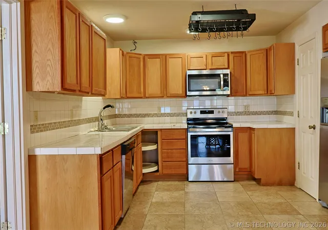 Photo 4 of Sale Pending at 415461 E 1094 Road, Checotah, OK 74426 | MLS# 2622972 | Listing updated on 2026-09-11