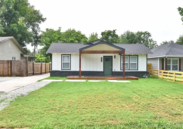 Photo 1 of Single family home for sale at 4636 S 29th West Ave, Tulsa, OK 74107 | MLS# 2623008 | Listing updated on 2026-09-15