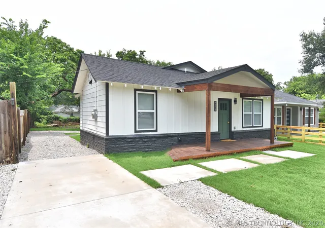 Photo 2 of Single family home for sale at 4636 S 29th West Ave, Tulsa, OK 74107 | MLS# 2623008 | Listing updated on 2026-09-15