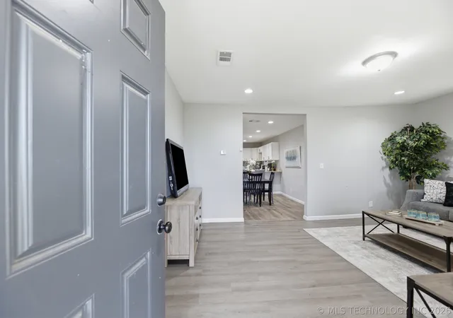 Photo 3 of Single family home for sale at 312 W Franklin St, Haskell, OK 74436 | MLS# 2622959 | Listing updated on 2026-09-01