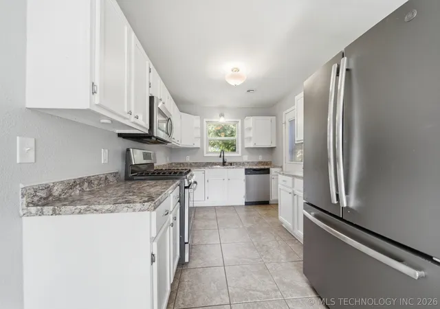 Photo 3 of Single family home for sale at 3216 S Joplin Ave, Tulsa, OK 74135 | MLS# 2622966 | Listing updated on 2026-08-30