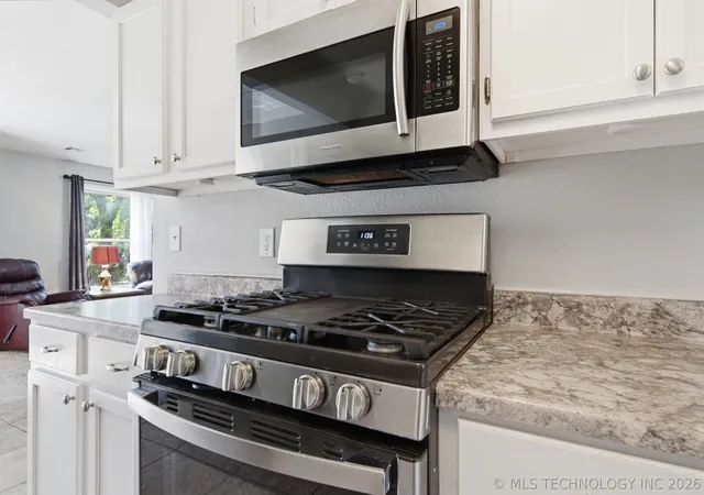 Photo 4 of Single family home for sale at 3216 S Joplin Ave, Tulsa, OK 74135 | MLS# 2622966 | Listing updated on 2026-08-30