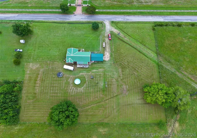 Photo 4 of Single family home for sale at 24508 Calhoun, Shady Point, OK 74956 | MLS# 2623235 | Listing updated on 2026-09-04