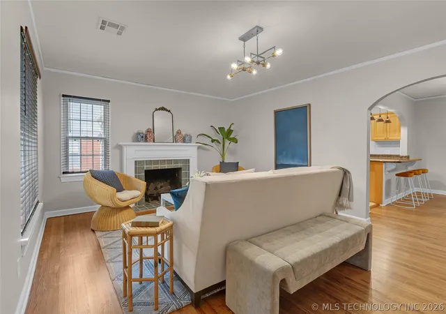 Photo 4 of Sale Pending at 1515 E 37th Street, Tulsa, OK 74105 | MLS# 2623029 | Listing updated on 2026-09-04