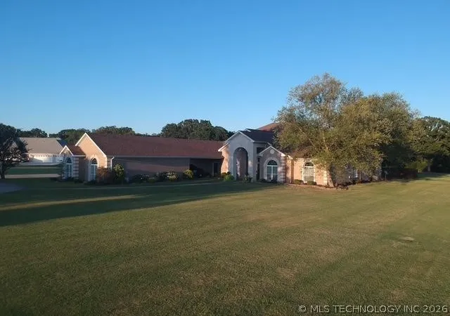 Photo 2 of Single family home for sale at 1404 N Broadway, Stigler, OK 74462 | MLS# 2623304 | Listing updated on 2026-09-14