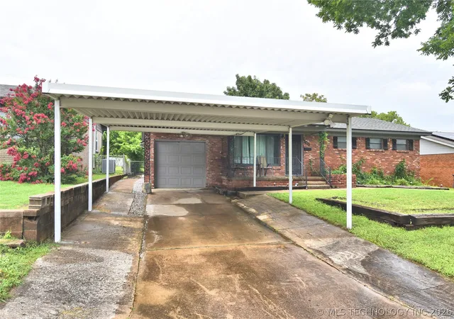Photo 3 of Single family home for sale at 7423 E 30th Street, Tulsa, OK 74129 | MLS# 2623333 | Listing updated on 2026-09-14