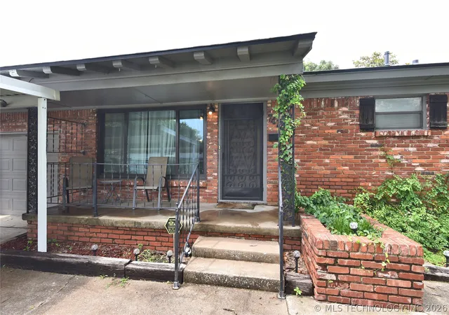 Photo 3 of Single family home for sale at 7423 E 30th Street, Tulsa, OK 74129 | MLS# 2623333 | Listing updated on 2026-09-14