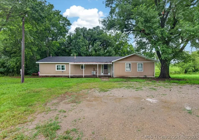 Photo 2 of Single family home for sale at 402951 W 2300 Road, Bartlesville, OK 74006 | MLS# 2622978 | Listing updated on 2026-09-03