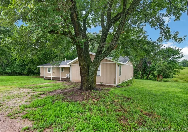 Photo 3 of Single family home for sale at 402951 W 2300 Road, Bartlesville, OK 74006 | MLS# 2622978 | Listing updated on 2026-09-03
