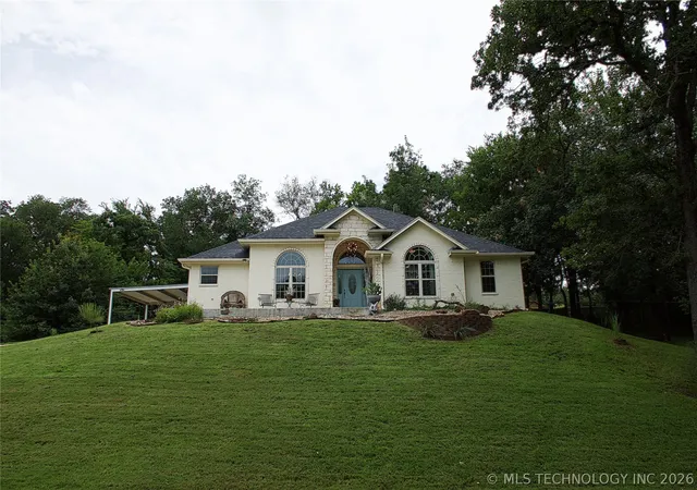 Photo 1 of Sale Pending at 2221 Shirley, Durant, OK 74701 | MLS# 2623245 | Listing updated on 2026-09-14