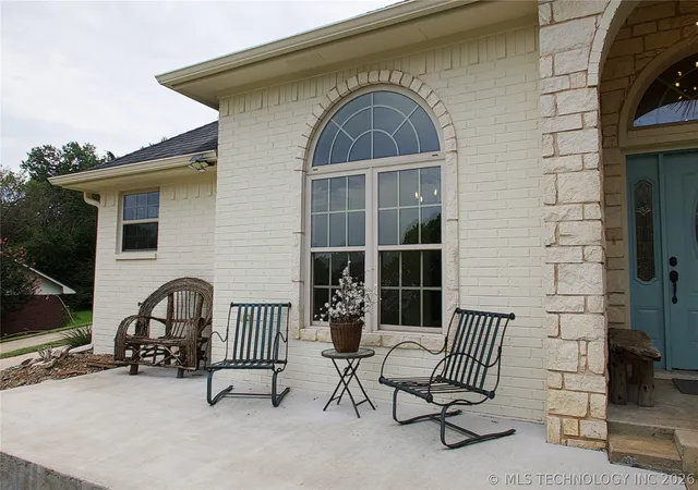 Photo 3 of Sale Pending at 2221 Shirley, Durant, OK 74701 | MLS# 2623245 | Listing updated on 2026-09-14