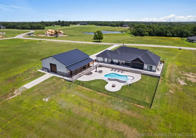 Photo 3 of Single family home for sale at 30419 North 3994 Dr, Ramona, OK 74061 | MLS# 2623543 | Listing updated on 2026-10-05