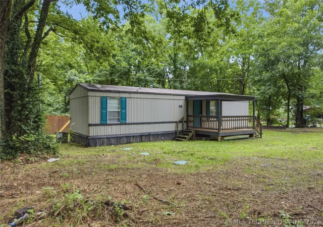 Photo 2 of Manufactured home for sale at 213 N Cherokee St, Spavinaw, OK 74366 | MLS# 2623042 | Listing updated on 2026-09-10